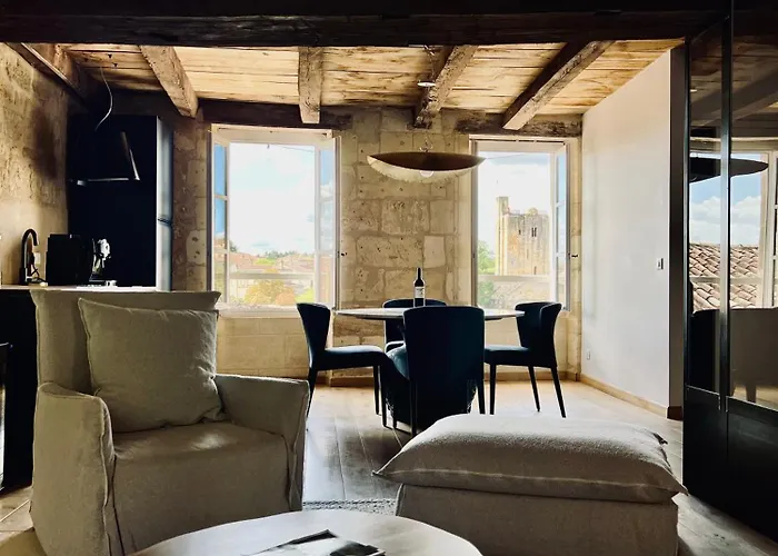 - L'escale Bigaroux Saint-Émilion